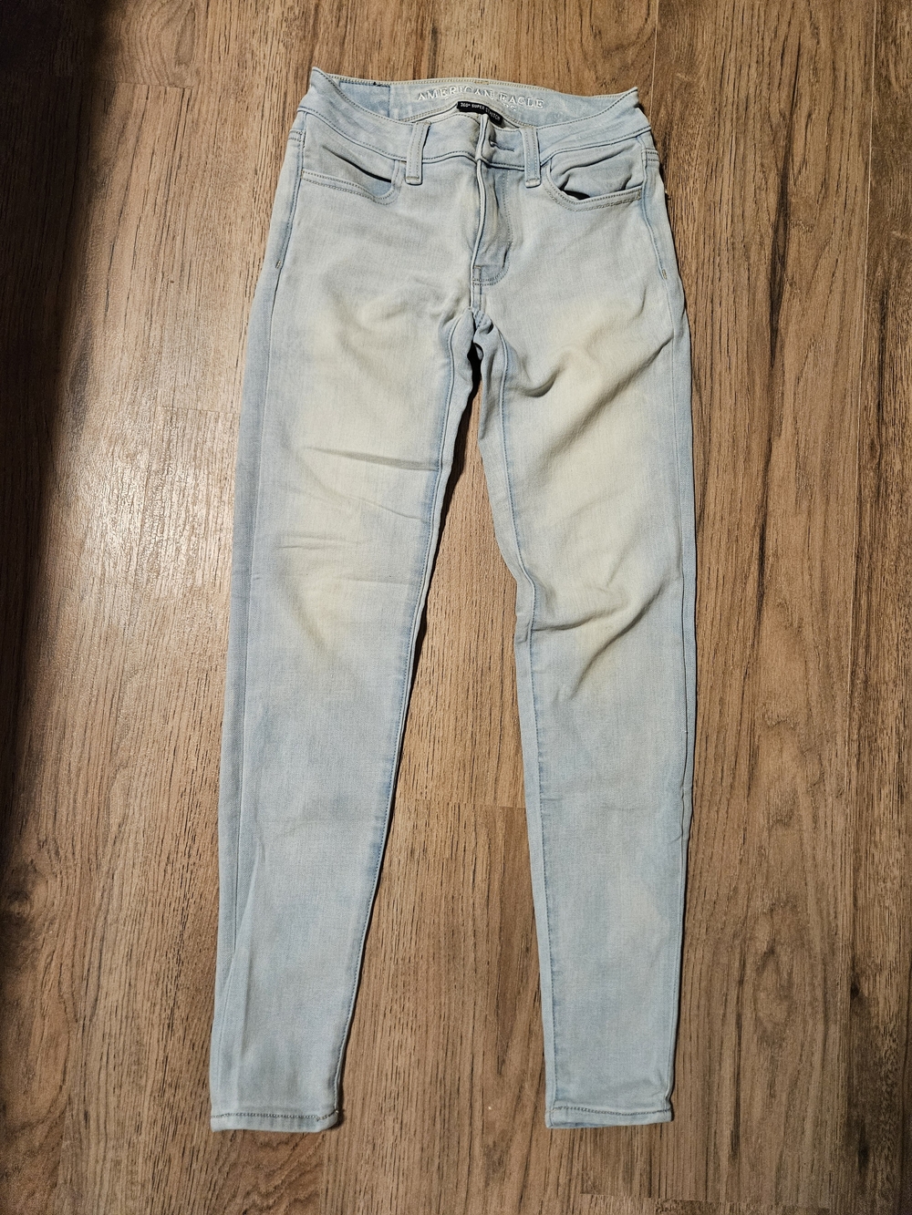 American Eagle Light Wash Women's Jeggings